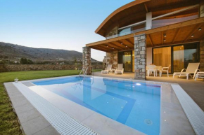 Semi-detached house, Lardos